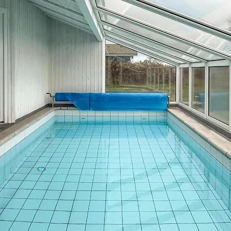 Feriehus Amazing In With Sauna *